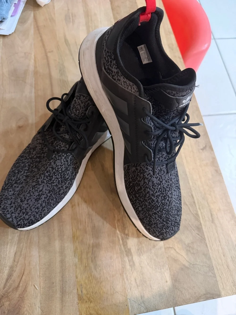 adidas Men's Black/Grey Knit Sneakers with Red Heel Tab - Picture 4 of 8